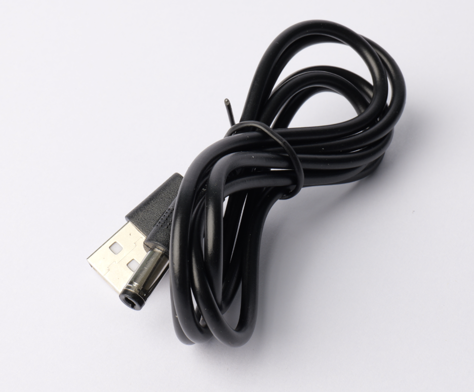 USB to 2.1mm Charge Cable